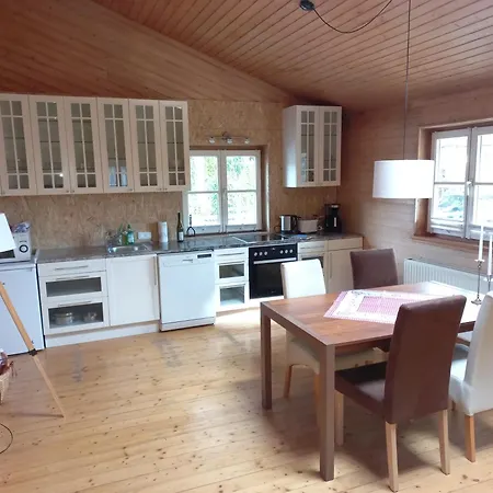 Gemutliches Holzhaus * Dießen am Ammersee