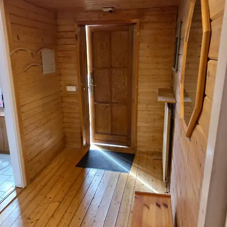 Semesterbostad Gemutliches Holzhaus